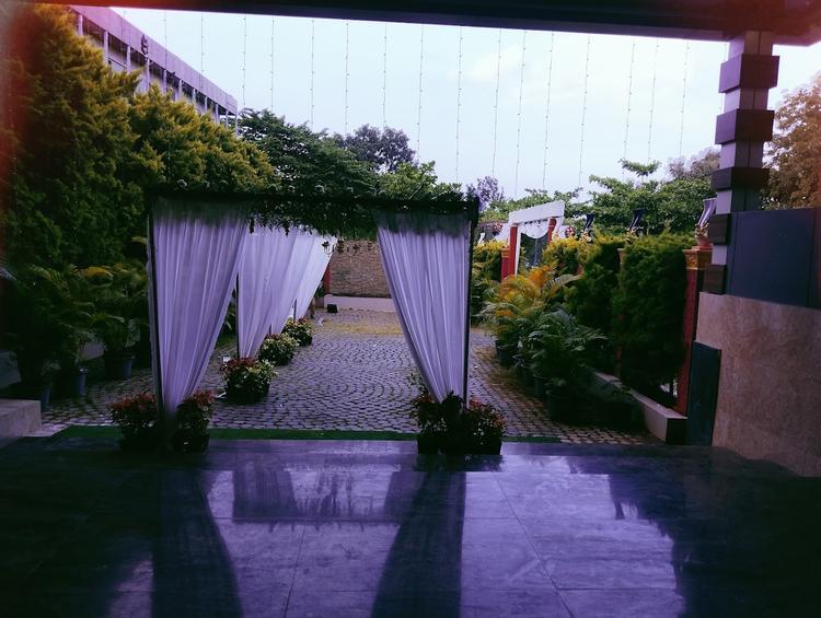Sri Ramakrishna Palace gallery image