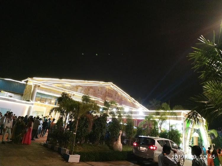 Sri Sai Palace gallery image