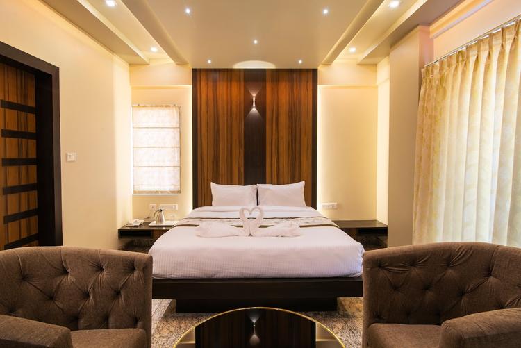 Hotel White Rock gallery image