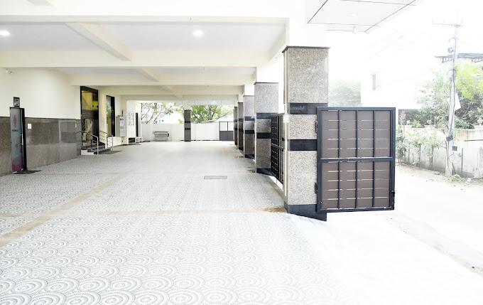 Meena Mahal gallery image