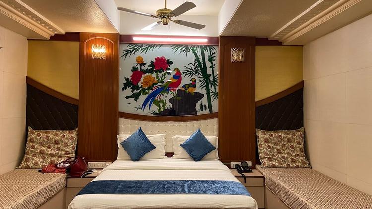 The Grand Krishna Rooms gallery image