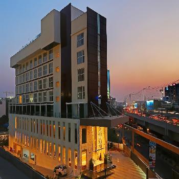 Icon Premier Hotel