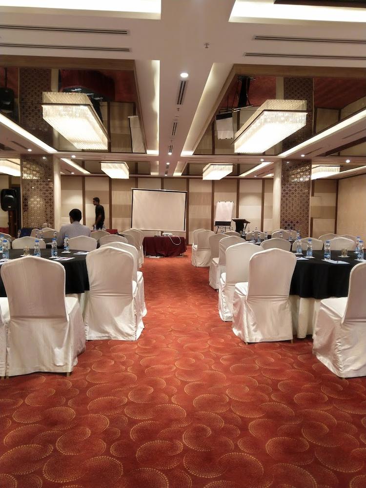 Icon Premier Hotel gallery image