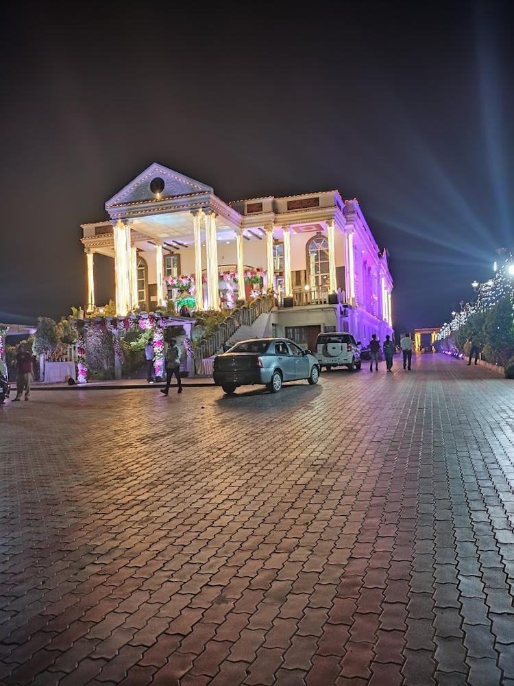 KMM Royal Convention Centre gallery image