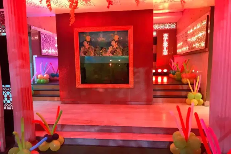 Clay One Grand gallery image