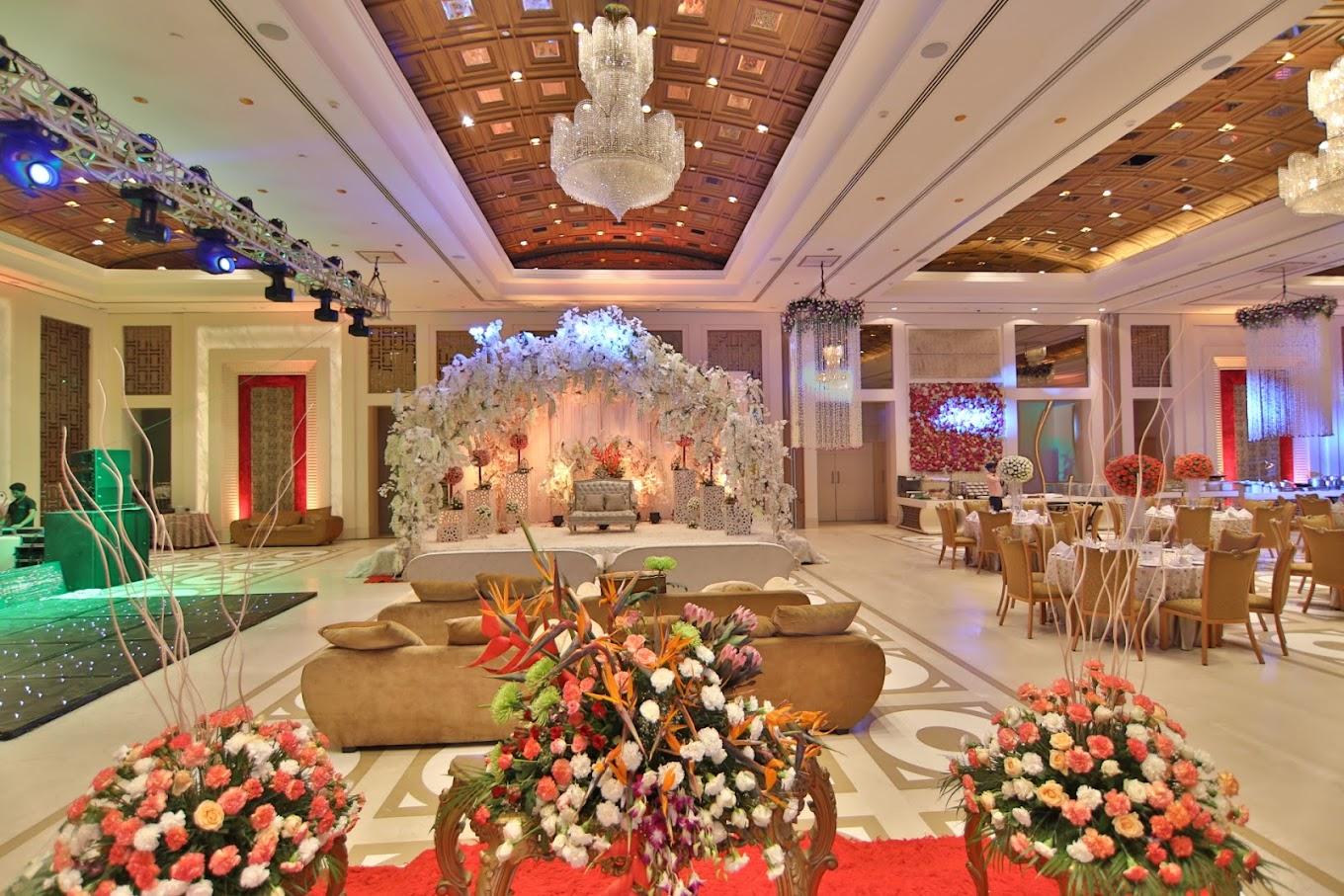 Seven Seas Hotel - Main view