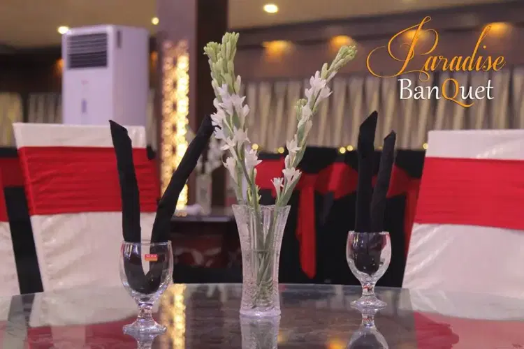 Paradise Banquet gallery image