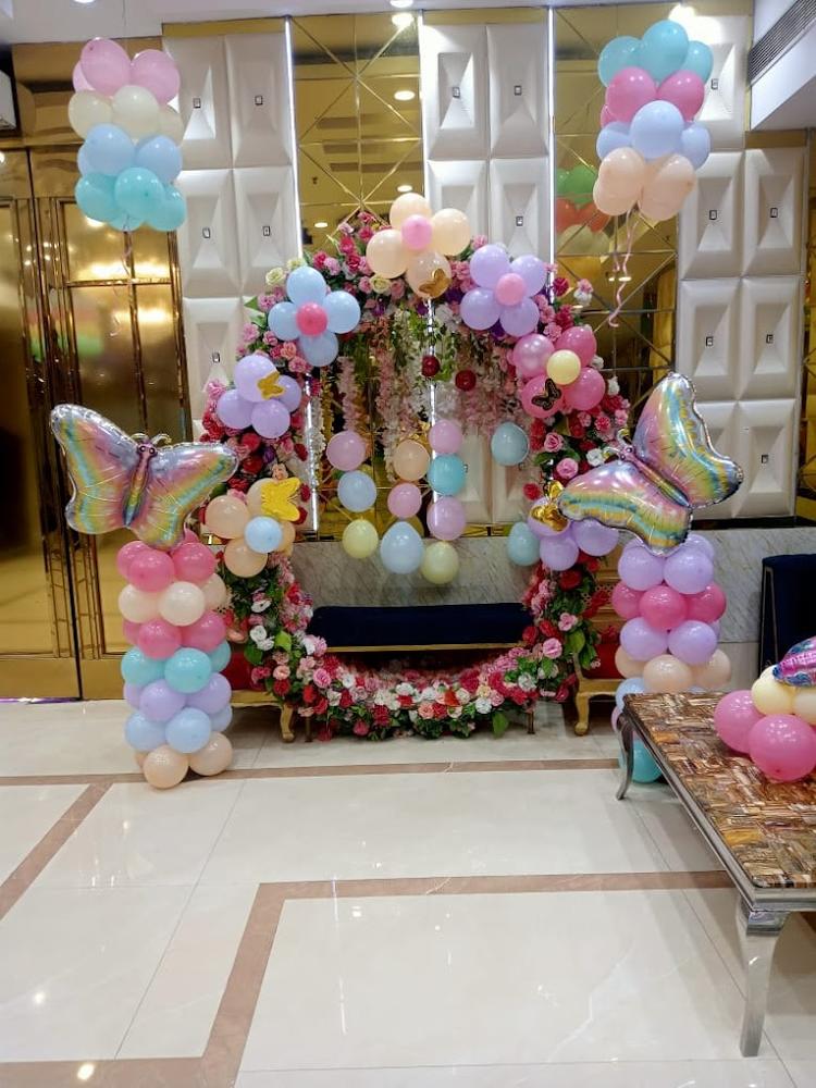 Royal Lush Hall gallery image