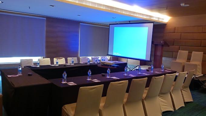 Kholanis hall gallery image
