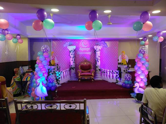 Modern Banquet Hall gallery image