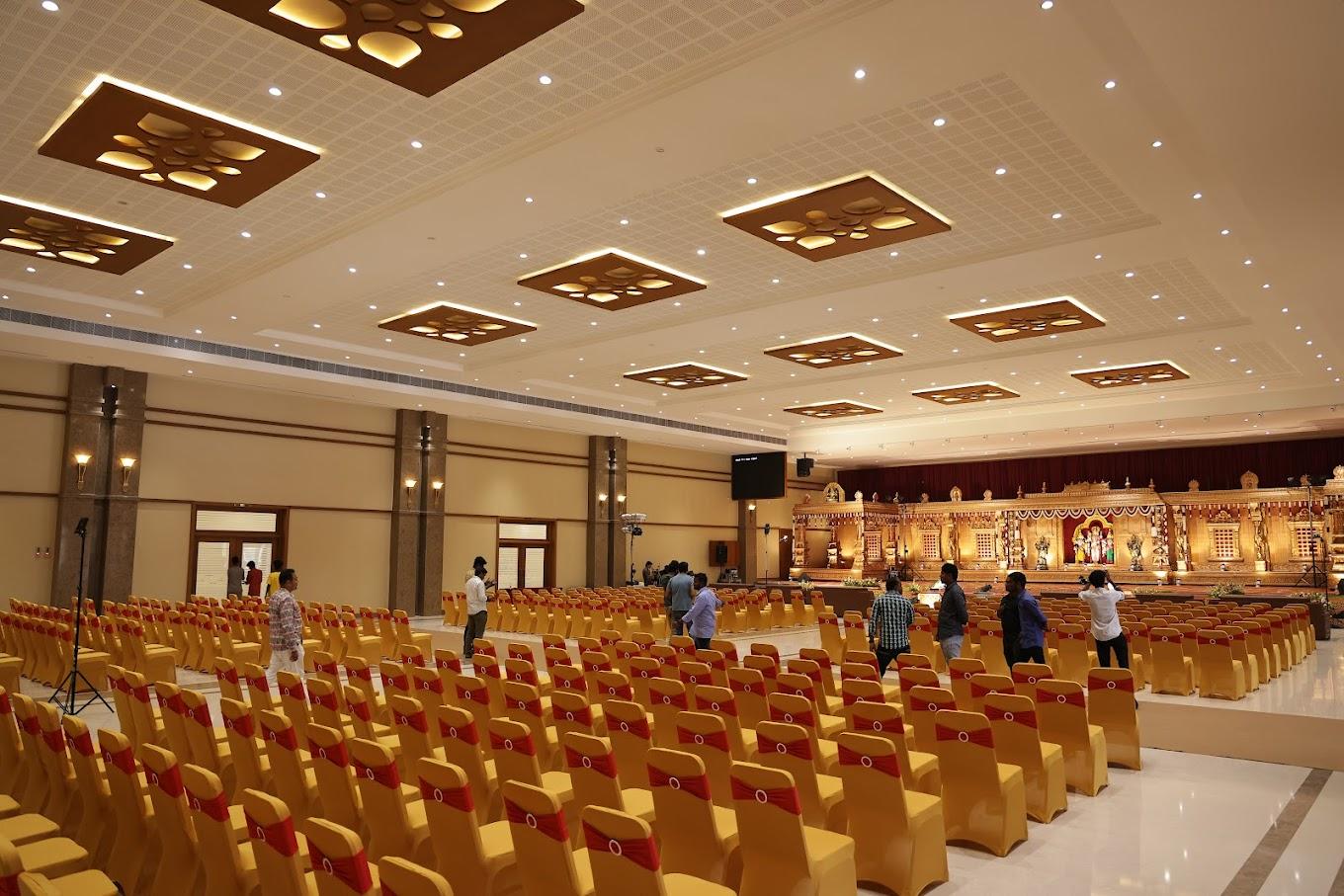 Globus Centre - View 3