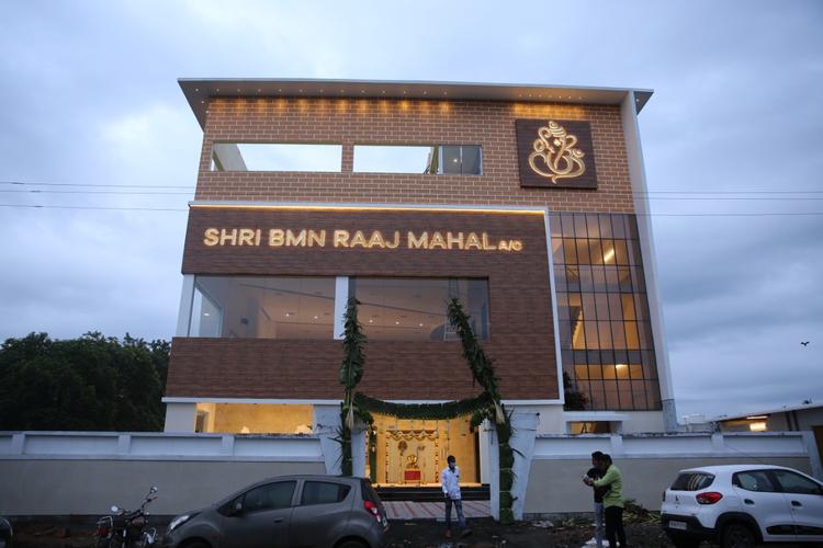 SHRI BMN RAAJ MAHAL gallery image