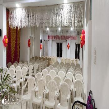 Rennys Mini Hall