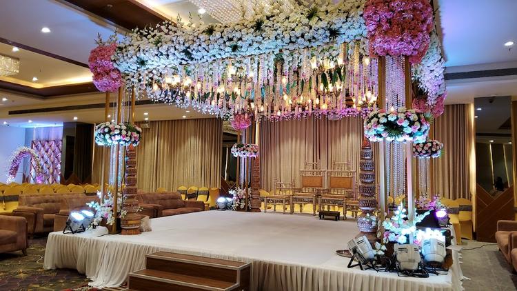 Nirala Crystal Banquet gallery image