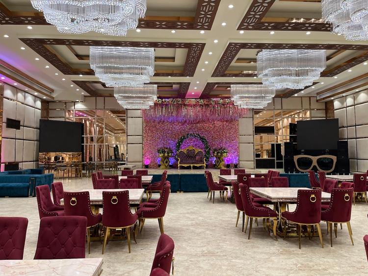 Hotel Surya Grand gallery image