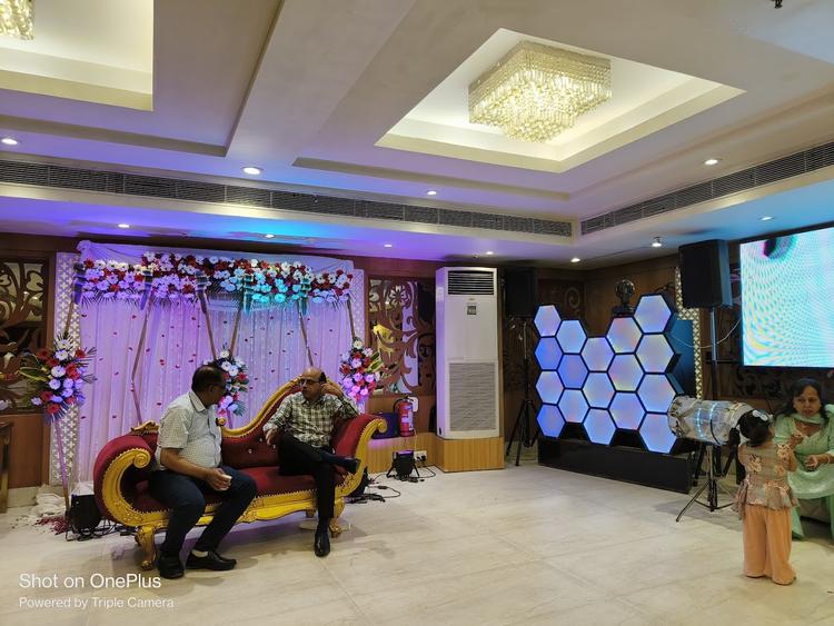 Hotel Surya Grand gallery image