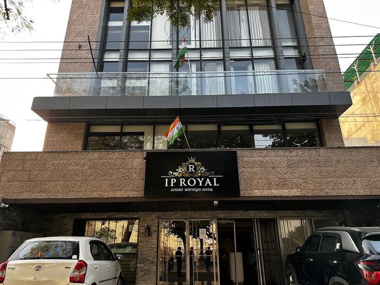 IP Royal Hotel gallery image