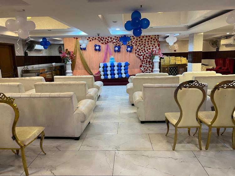 Ideal Palace gallery image