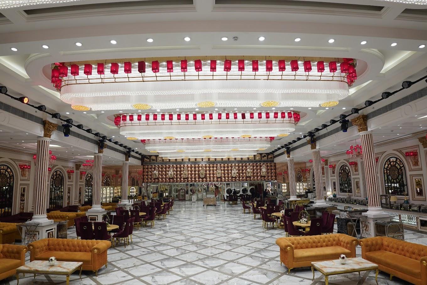 The Gracious Banquets - View 3