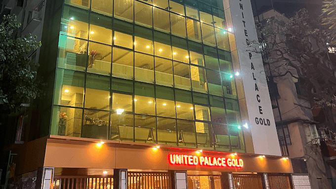 United Palace Gold - Main view