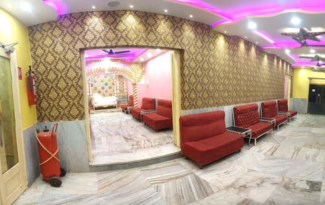 NEELDEEP gallery image