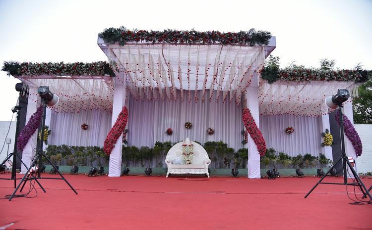 Paradise Lawns And Celebrations gallery image