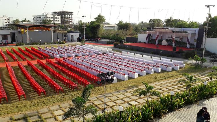 Paradise Lawns And Celebrations gallery image