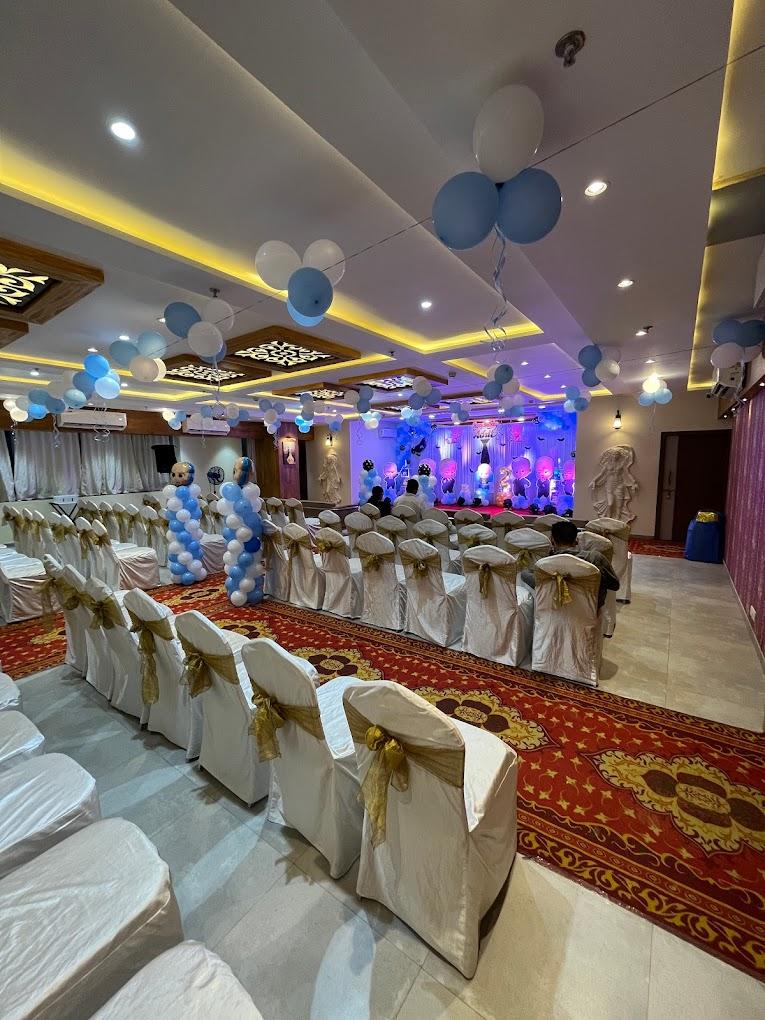 Heaven Banquet - View 5