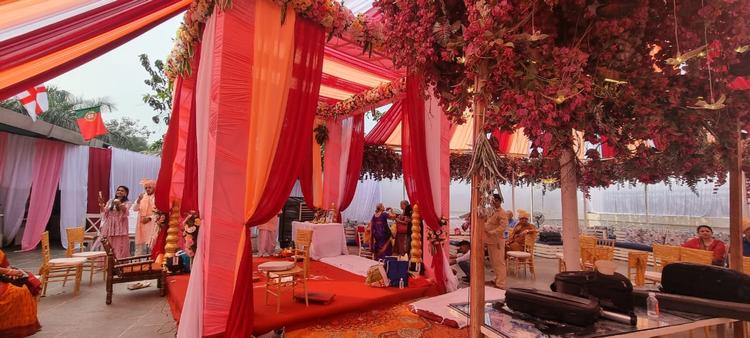 Velvet Garden gallery image