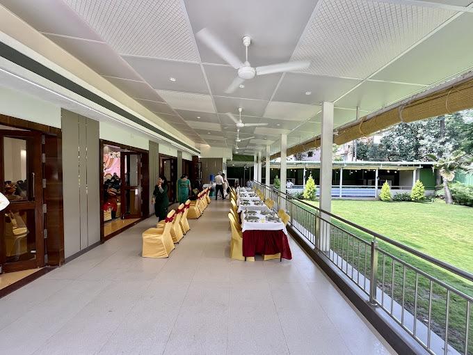 Cygnus Hall Sinori Lawns gallery image