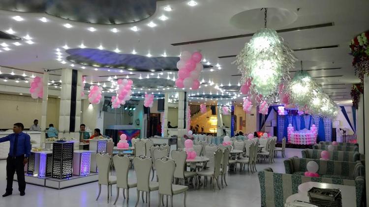 WeddingzIn Banquet gallery image