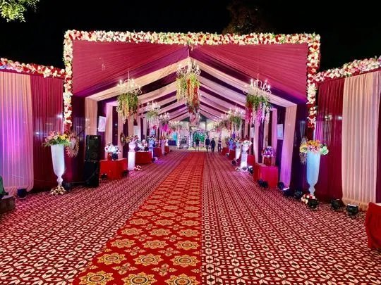 Golden Paradise Resort Banquets and Lawns gallery image