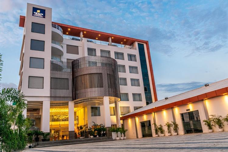 The Elite Lucknow Convention Hotel gallery image