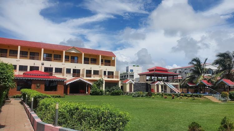 Adb Kanvas Mandarmani gallery image