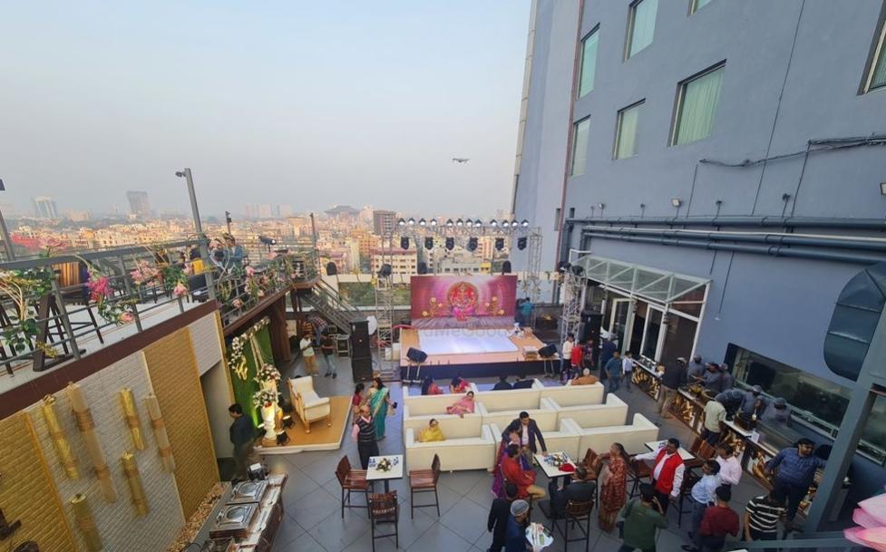 Glook The Sky Lounge - View 5