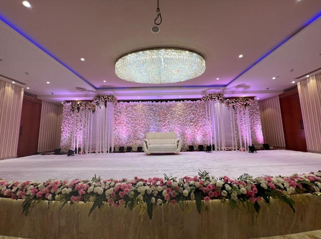 Grand Banquet - View 3