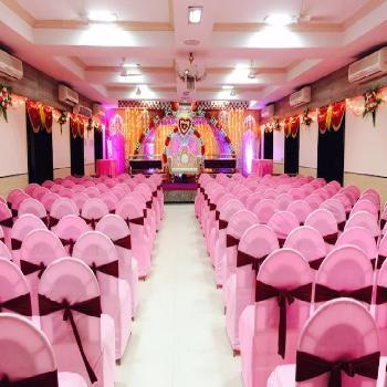 Kashinath Dhuru Hall