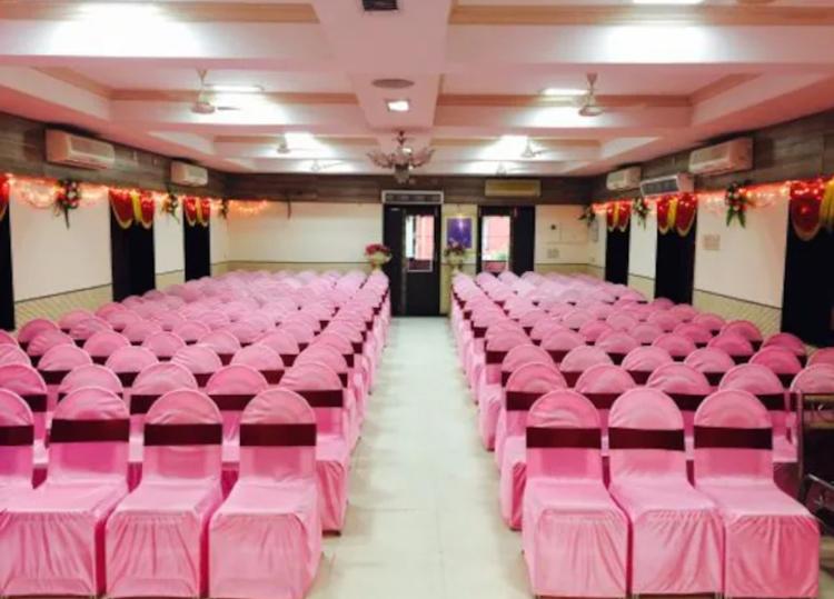 Kashinath Dhuru Hall gallery image