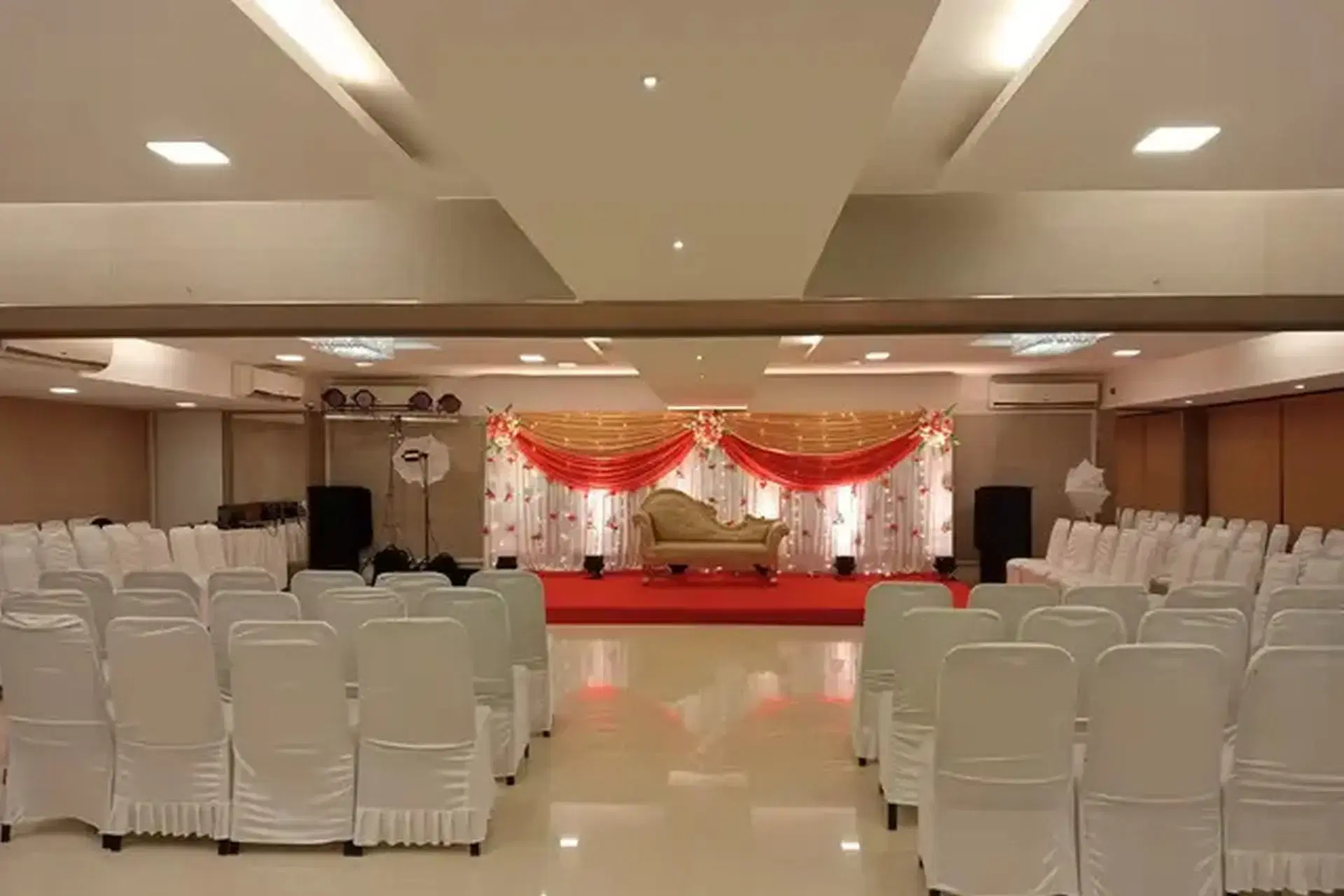 Silver Oaks Banquet - View 4