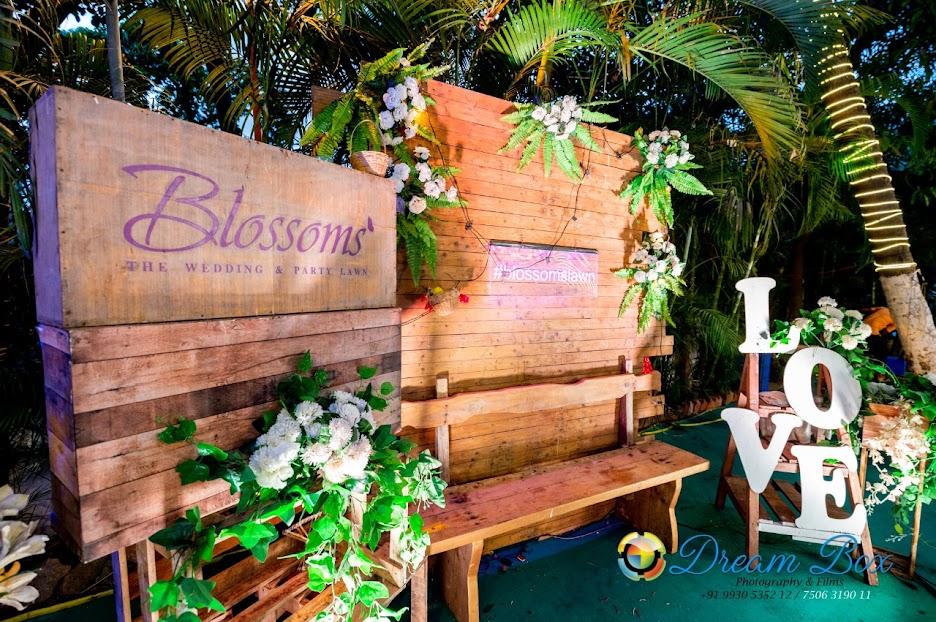 Blossoms Lawn - Main view