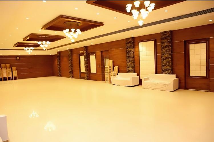 Vishnu Pratibha Banquet and Executive Rooms gallery image