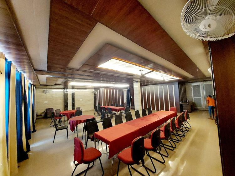 AP Palace Hotel gallery image