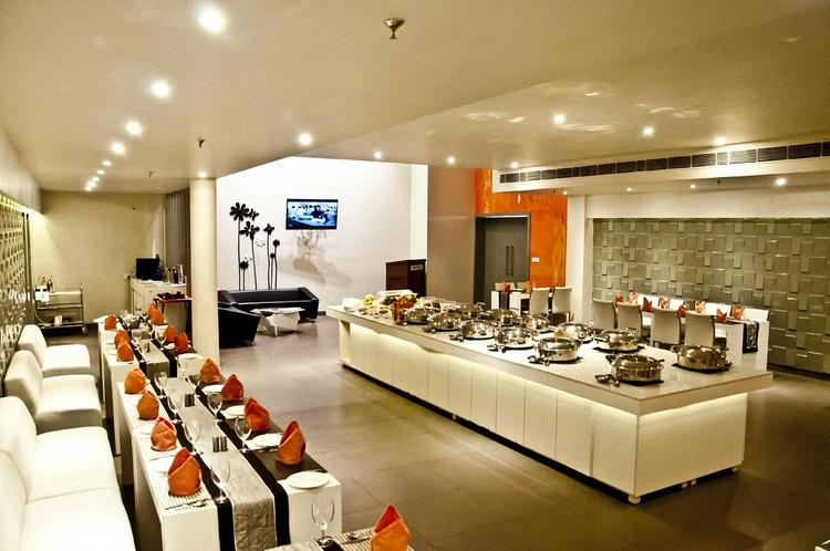 Modipur Hotel gallery image