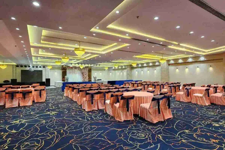 SAADAR HOTEL AND BANQUET gallery image