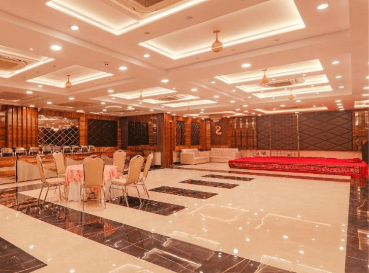 Chancellor Club gallery image