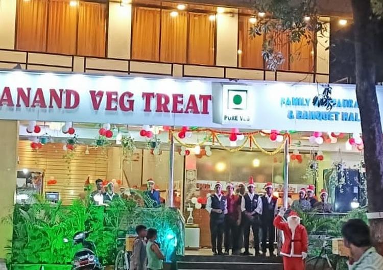 Sadanand Veg Treat And Banquet Hall gallery image
