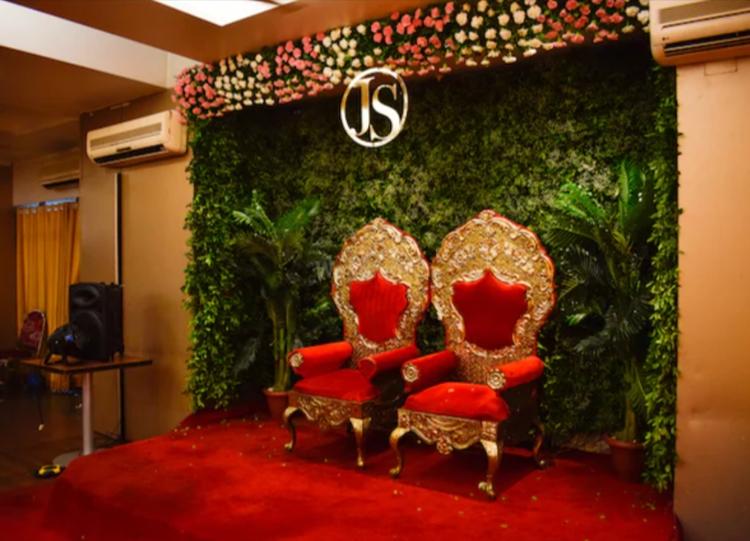 Sadanand Veg Treat And Banquet Hall gallery image