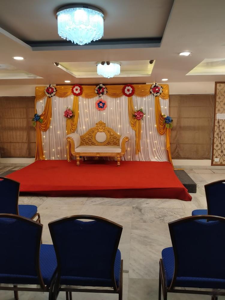 Yamnas Banquet Hall gallery image