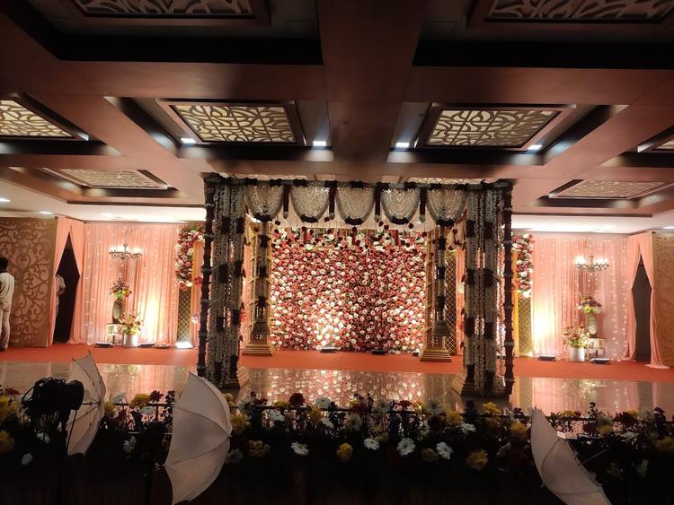 Arul Murugan Towers gallery image