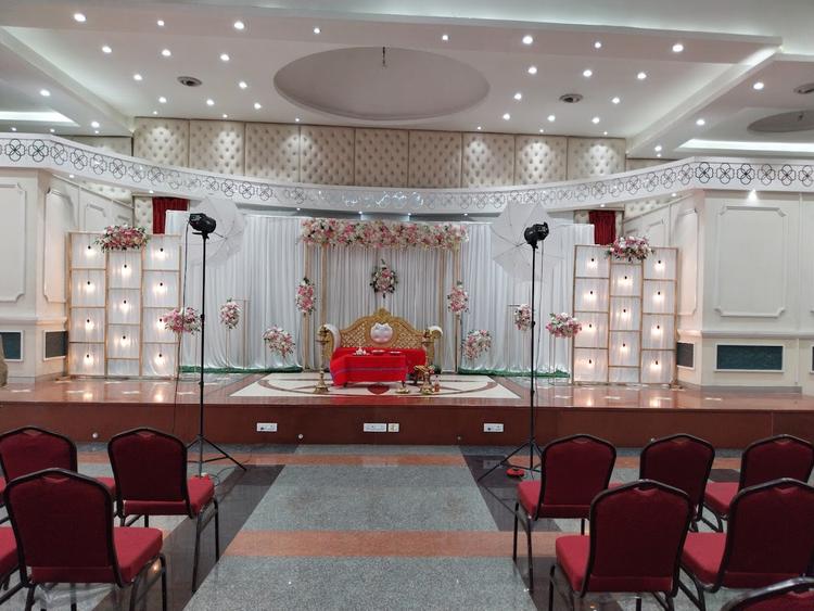 Sri Vidhur Hall gallery image
